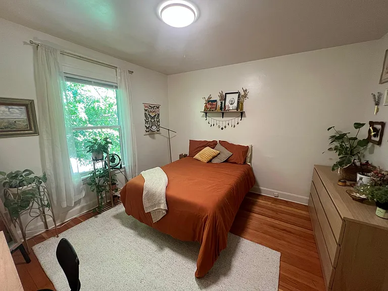 531 Federal Ave E — Photo 30
