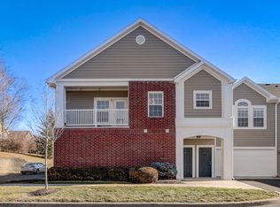 9756 Herring Gull Dr #E, Indianapolis, IN 46280