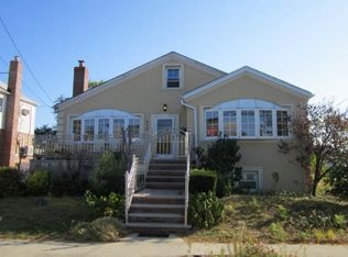 416 Beach 141st St, Far Rockaway, NY 11694