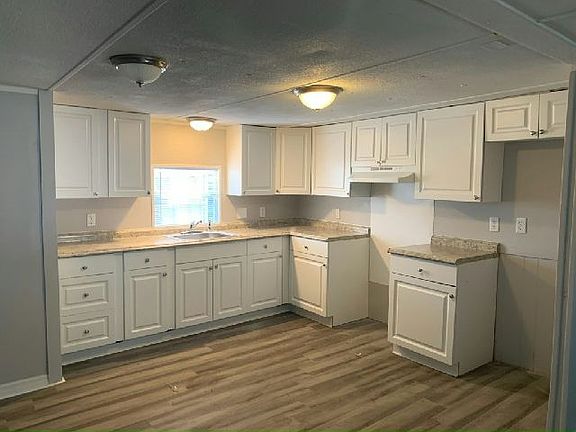 4th image of 4519 Green Palm Ln #558