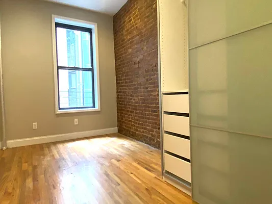 Rented by Corcoran | media 29