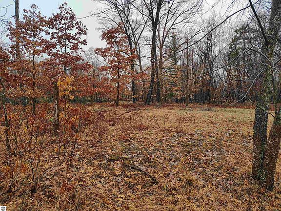 5th image of 0 Maple Rd #88