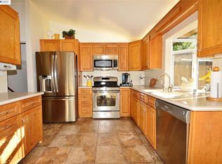 18441 Ogilvie Dr, Castro Valley, CA