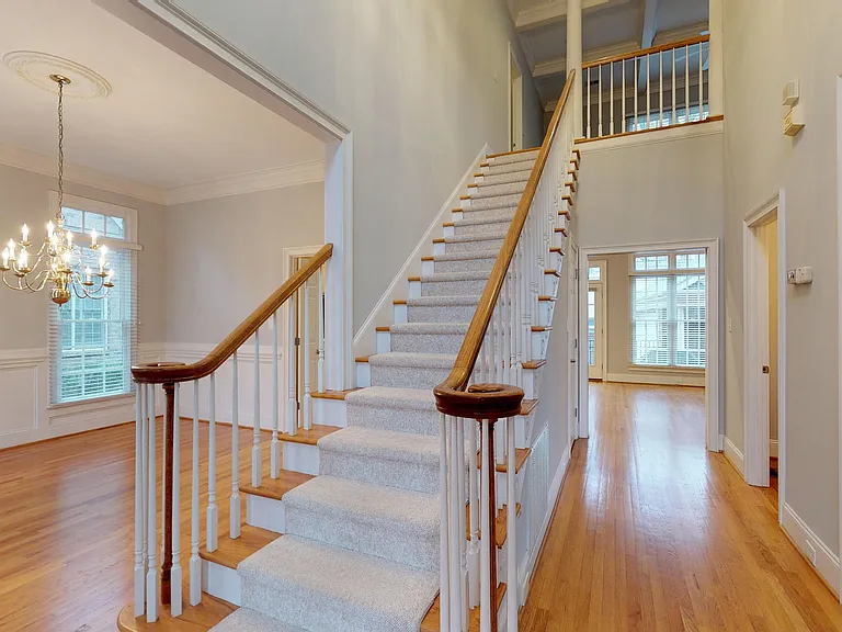 1105 Randolph Oaks Ct — Photo 6