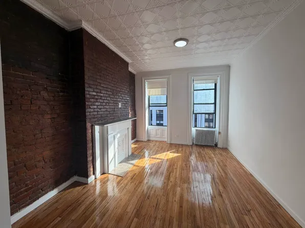 167 Bleecker Street image 1 of 6