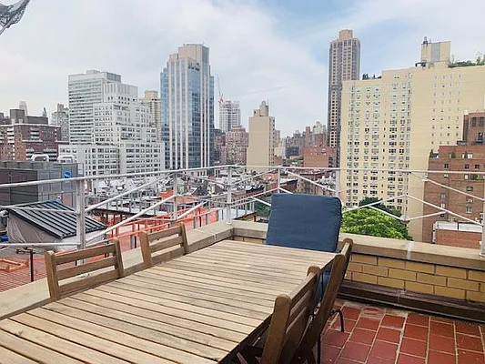 Rented by Rachel Realty | media 1