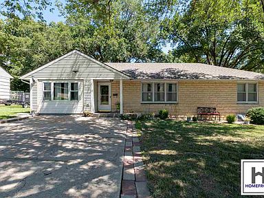 909 S Madison St Junction City Ks 66441 Zillow