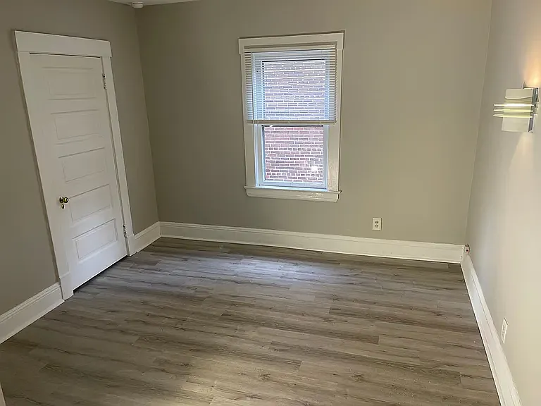 1439 Owego Ave #4 — Photo 8