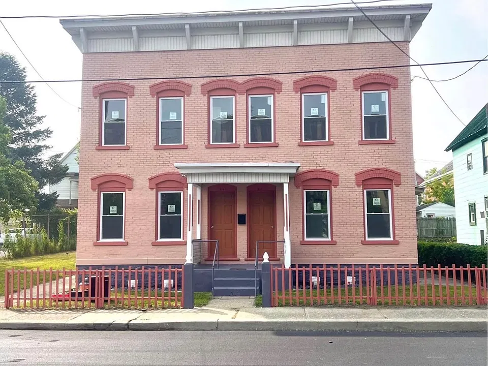 41 Elk St