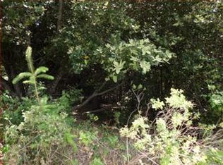 2943 Toth Rd, Whitethorn, CA 95589