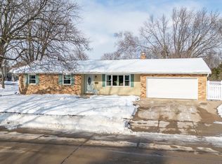 1506 E Murdock Ave, Oshkosh, WI 54901