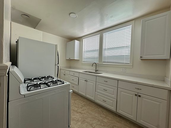 5th image of 800 Richardson St #800