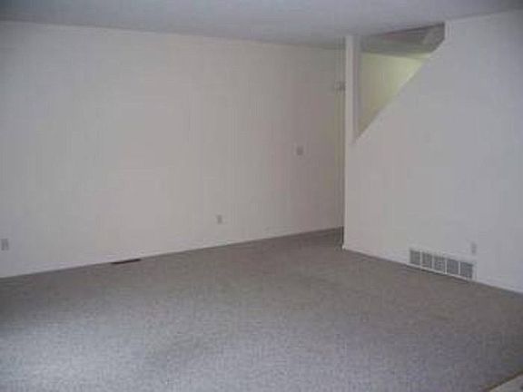 4th image of 6210 Loretta Ln