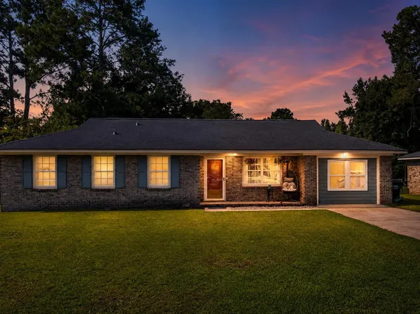 105 Beatrice Ln, Summerville, SC 29485