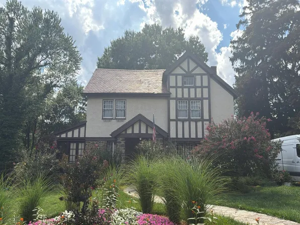 502 N Chapelgate Ln, Baltimore, MD 21229