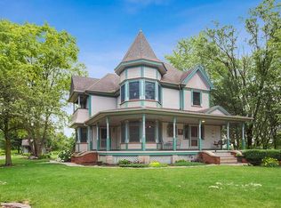 26857 S Woodlawn Ave, Crete, IL 60417