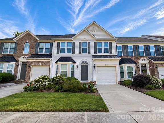 3rd image of 320 Shingleoak Dr