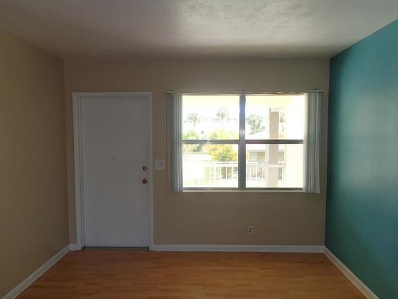 2nd image of 270 Layne Bl 212 #212