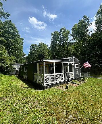 2nd image of 27 Campground Rd