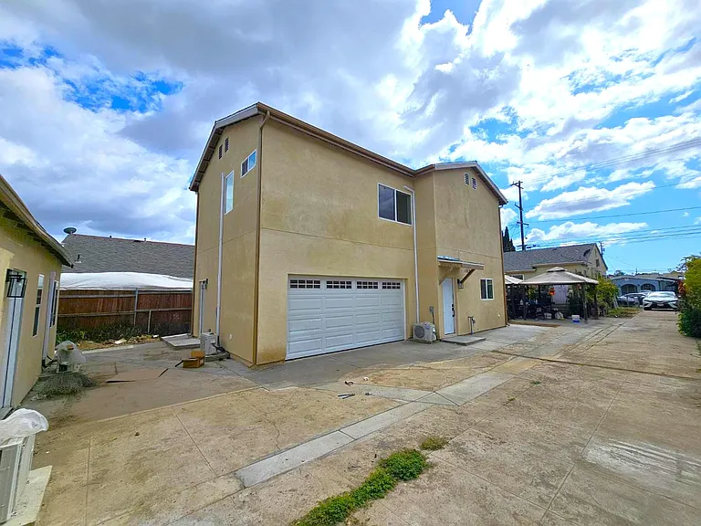 1008 S Bonnie Beach Pl #B — Photo 4