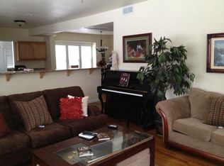 320 E 4th Ave, Mitchell, SD 57301