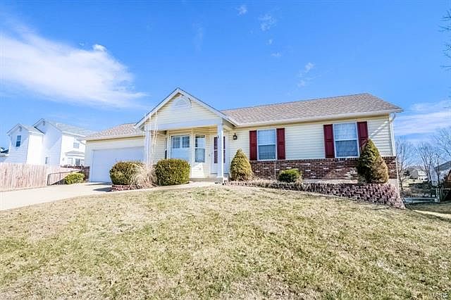 1st image of 654 Loch Carron Dr