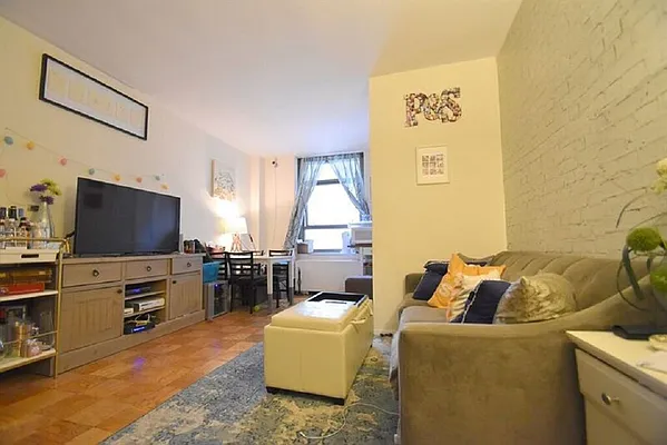 Rented by Citi Habitats | media 21