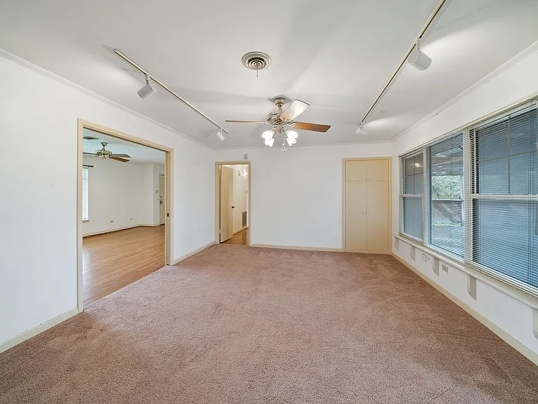 112 Sunway Dr — Photo 11