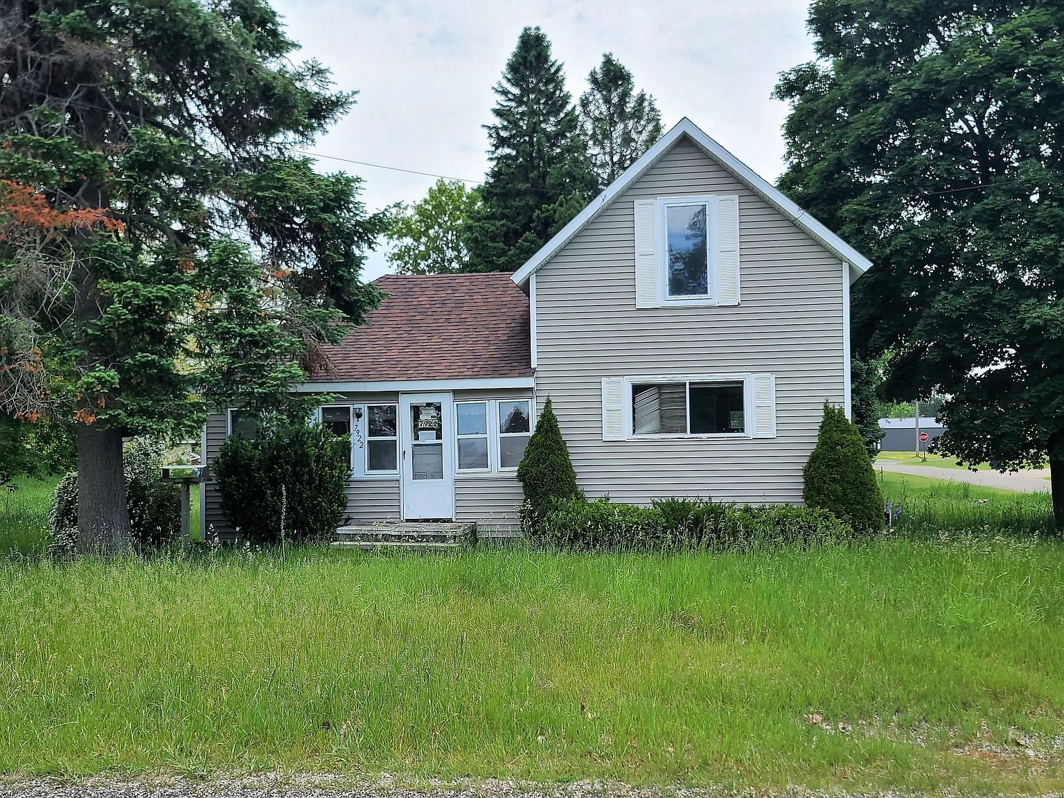 7922 Maple St, Vanderbilt, MI 49795 Zillow