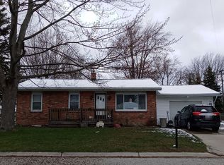 2219 Elmwood St, Port Huron, MI