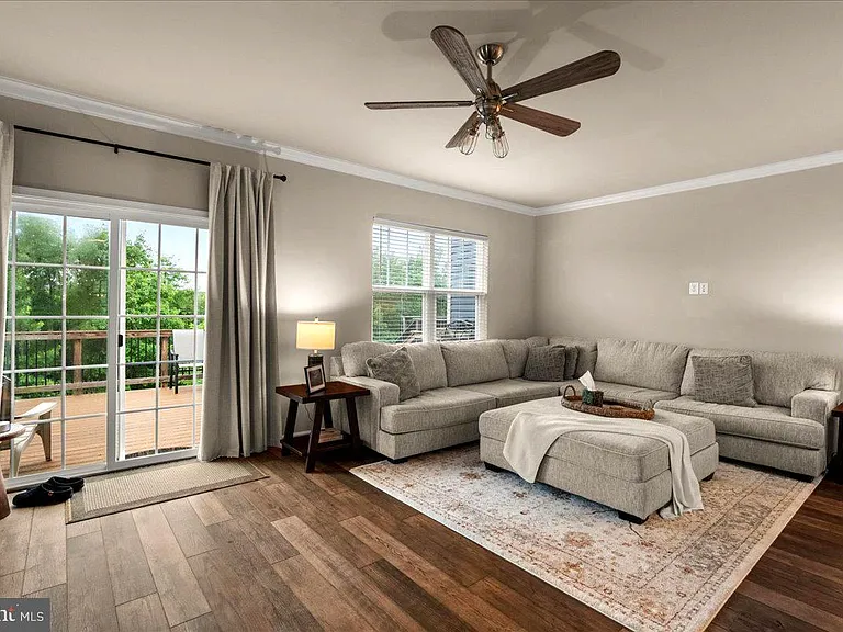 220 Patchwork Dr — Photo 5