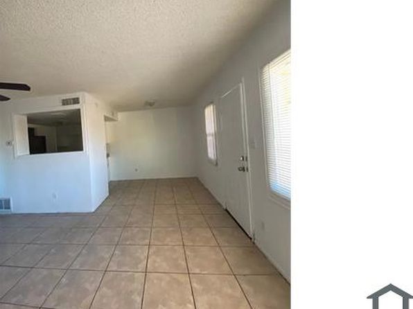 4643 E Pueblo Ave