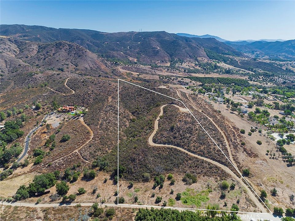 1st image of 47870 Rock Mountain Rd #4