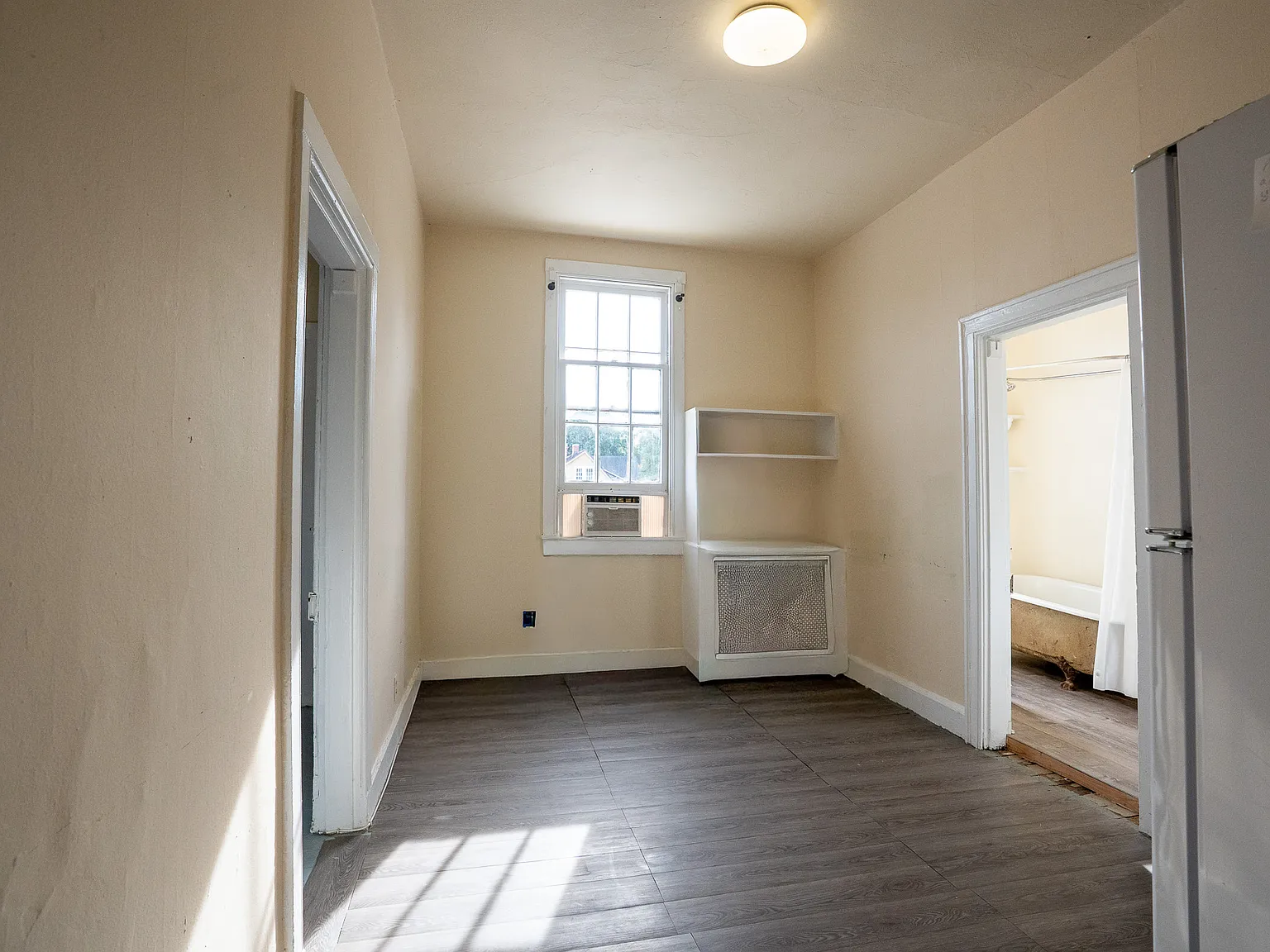 2 bed, $2,100 — Photo 2