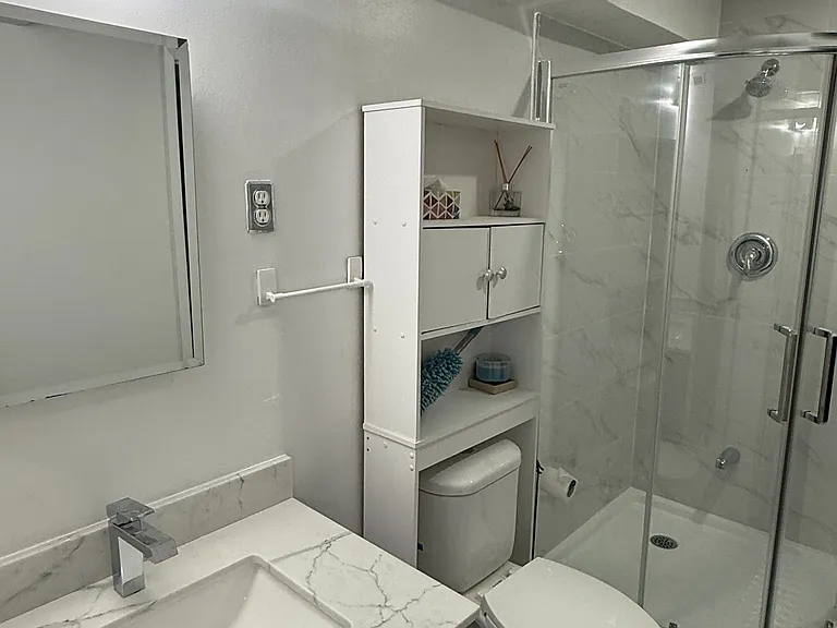 156 Bristol Rd #BASEMENT — Photo 12