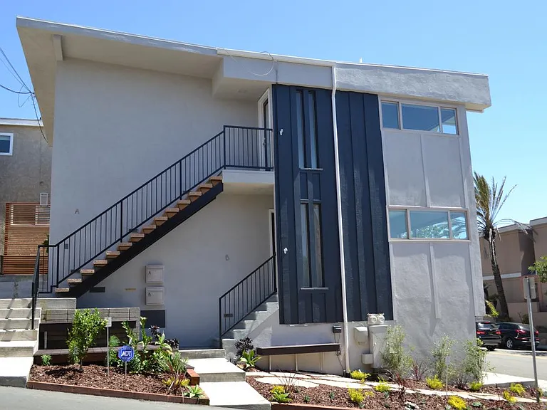 2220 Highland Ave #B — Photo 31