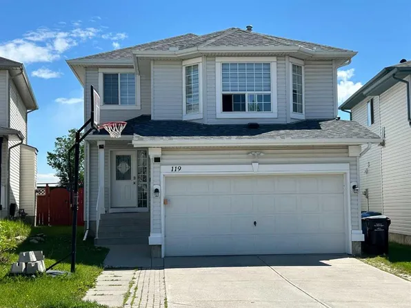 119 W Citadel Meadow Grv NW, Calgary, AB T3G 4K8