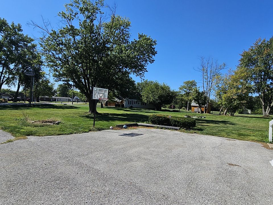 2nd image of 5312 W Mooresville Rd