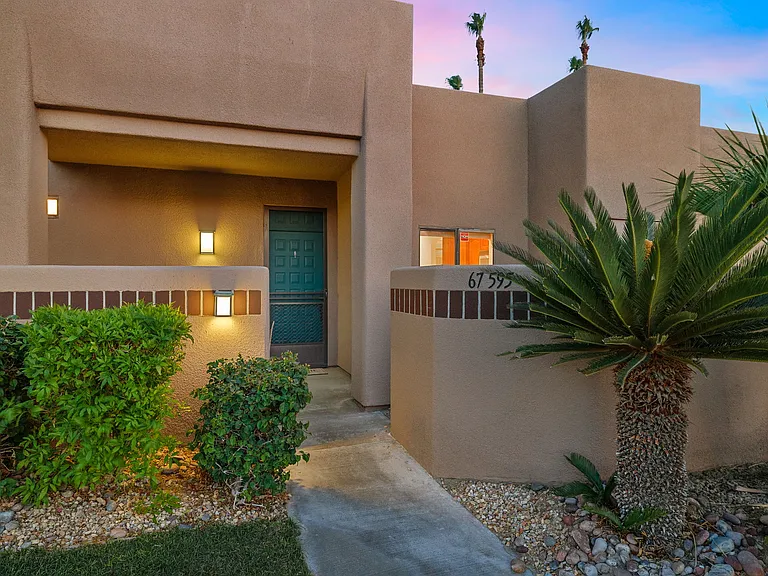 67595 Lagos Way — Photo 28