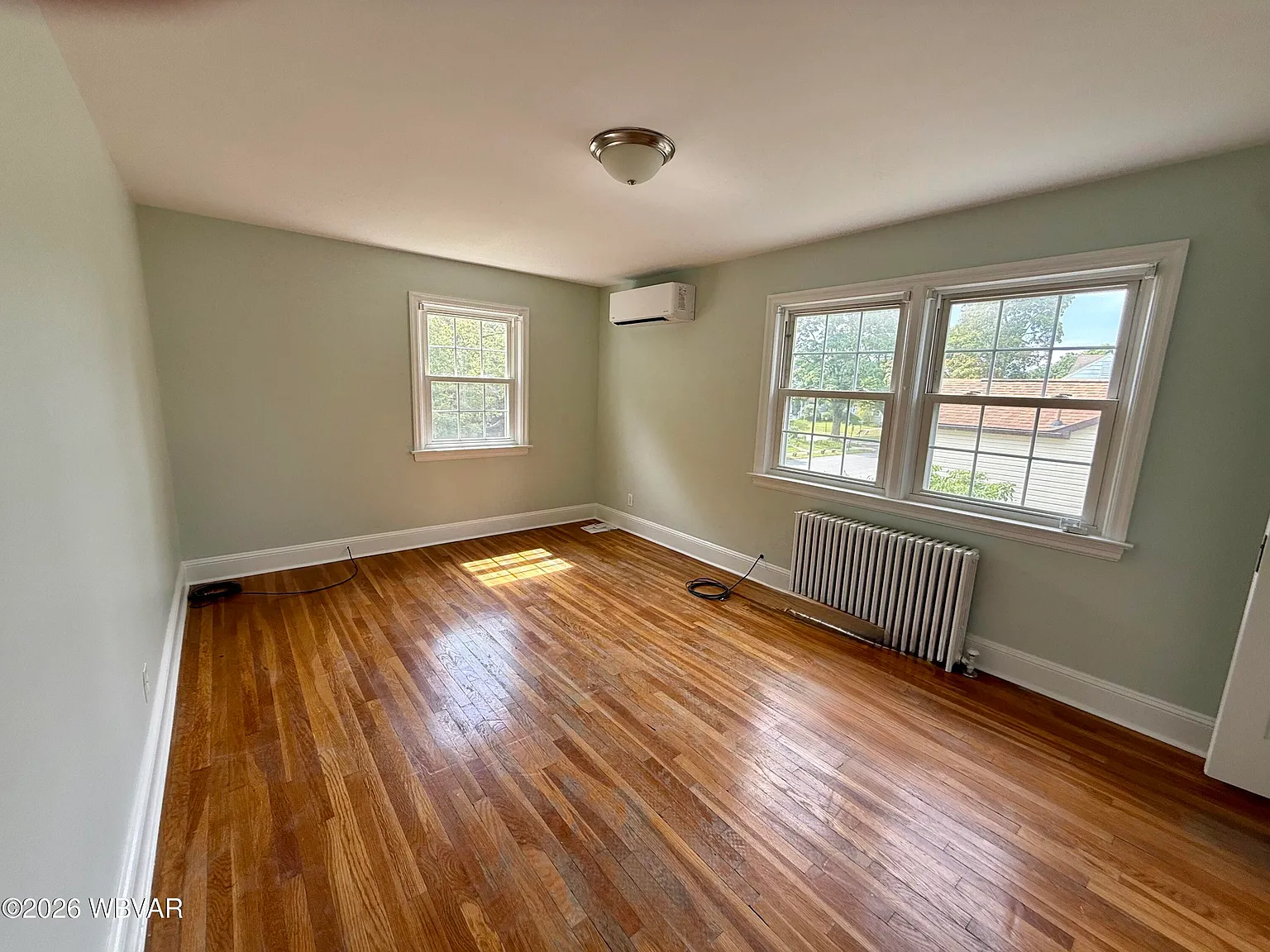 2 bed, 1.5 bath, 1144 sqft, $1,800 — Photo 4