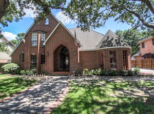 12207 Cypresswood Dr, Houston, TX 77070