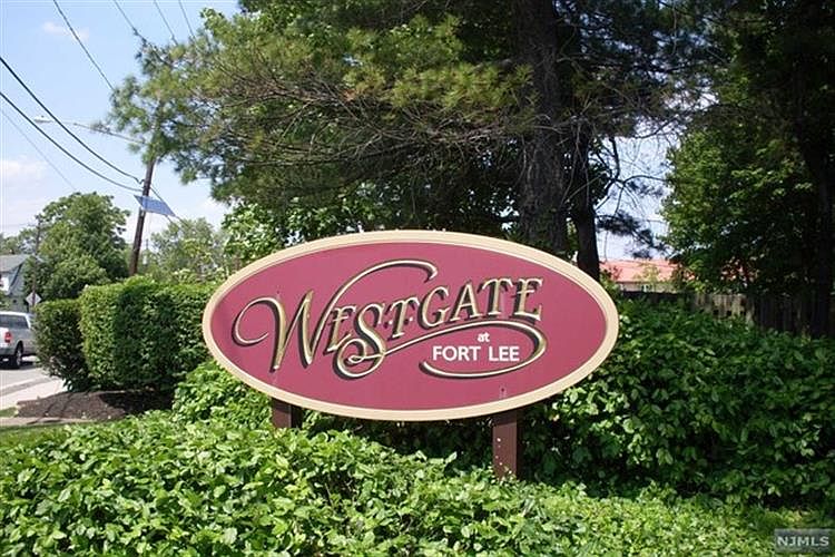 1st image of 132 Lynette Dr #1230