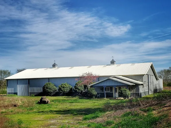 110 Puncheon Camp Rd, Bell Buckle, TN 37020