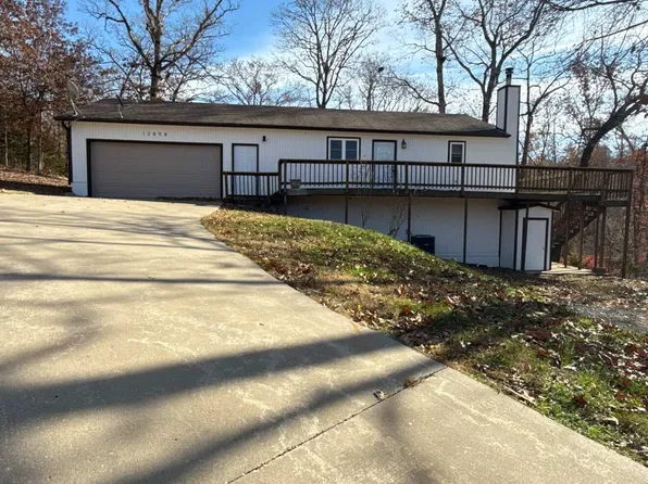 12858 Red Oak Ln, Rogers, AR 72756