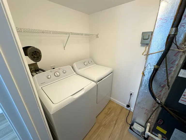 140 Lindfield Cir — Photo 10