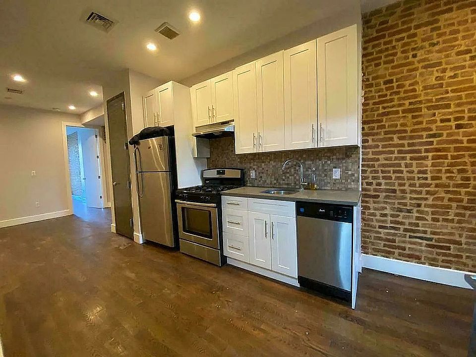 1st image of 558 Kosciuszko St #4L