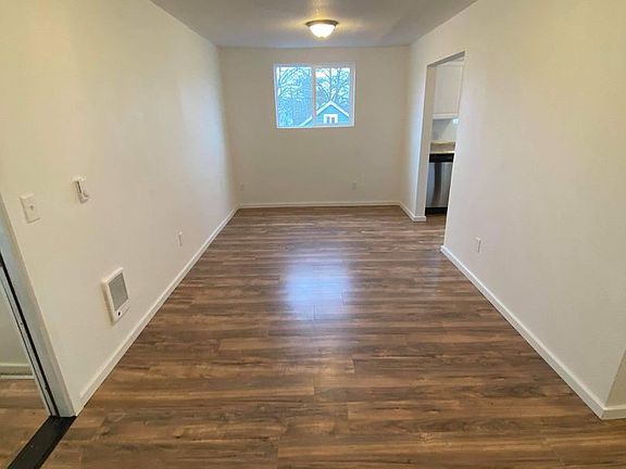 2nd image of 1360-1390 Liberty St NE #1362-4