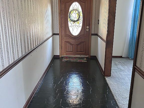 Solid wood front door 