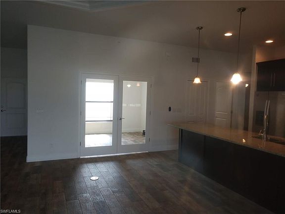 4th image of 4026 NE 23rd Ave