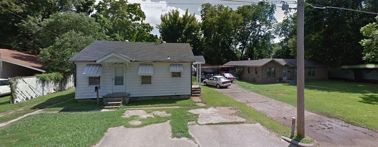 3 bed, 1189 sqft, $800 — Photo 2